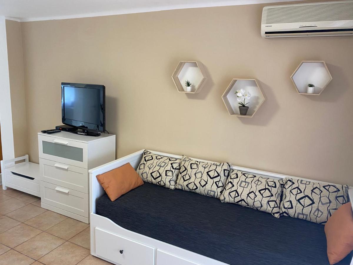 Sunset Beach Apartman Balatonfuzfo Exterior photo