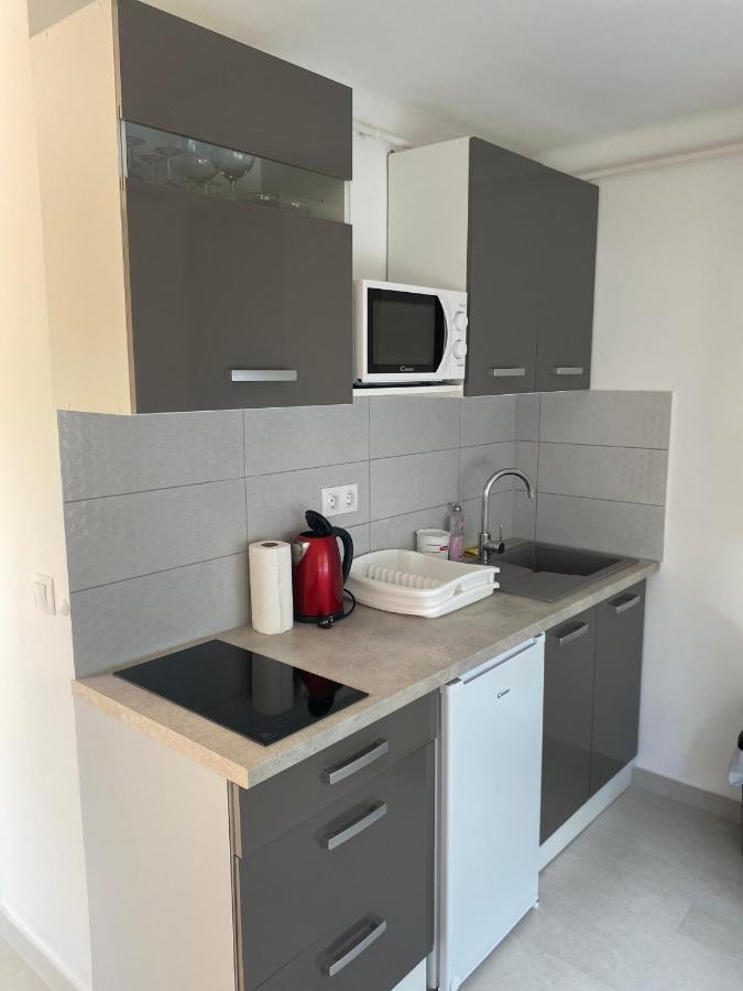 Sunset Beach Apartman Balatonfuzfo Exterior photo