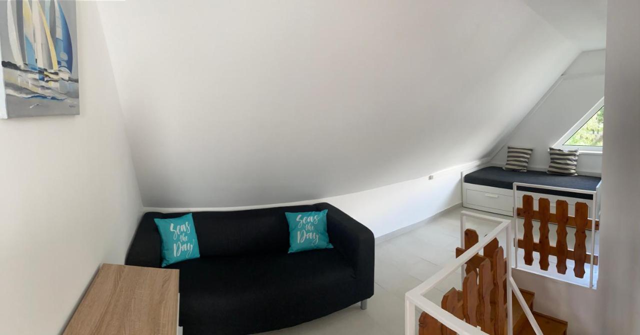 Sunset Beach Apartman Balatonfuzfo Exterior photo