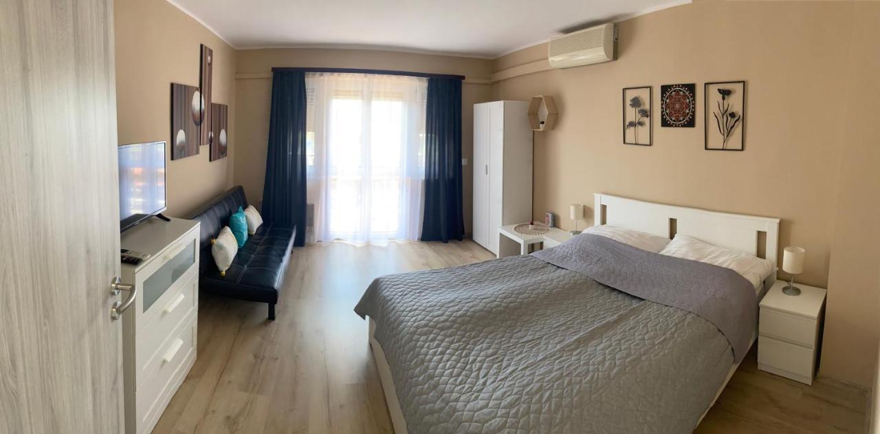 Sunset Beach Apartman Balatonfuzfo Exterior photo